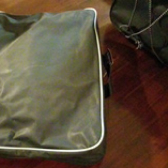 6 Ceramic Brush set in black carry bag - Picture 3 of 3